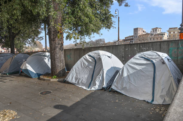 istock Tents along the Tiber in Rome 1467441685