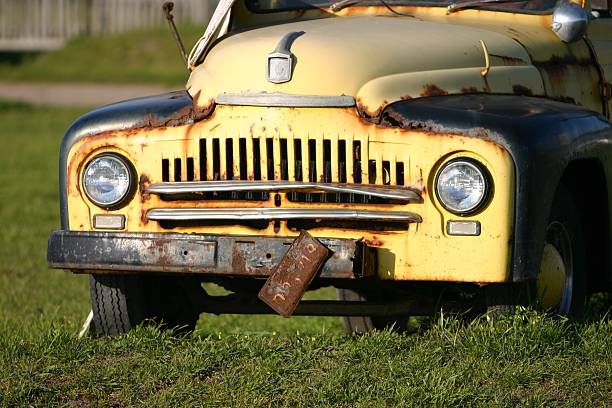 istock Antique truck with rusty license plate 146748785