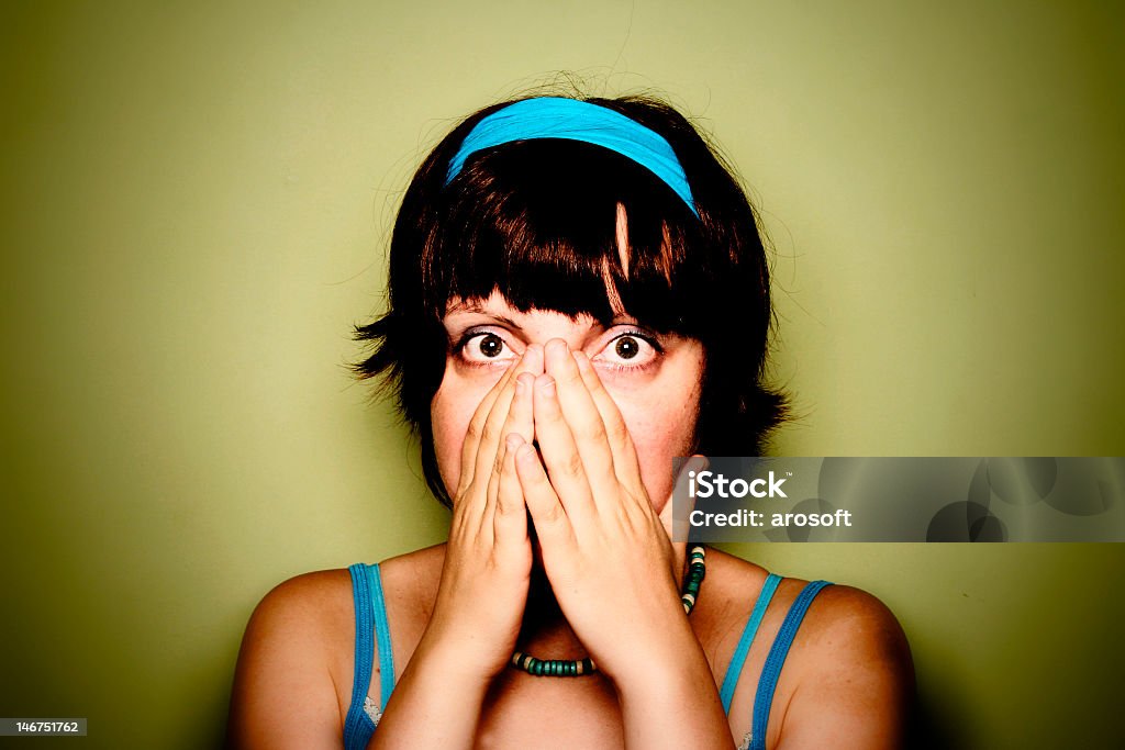 Mulher sneezing - Foto de stock de Adulto royalty-free