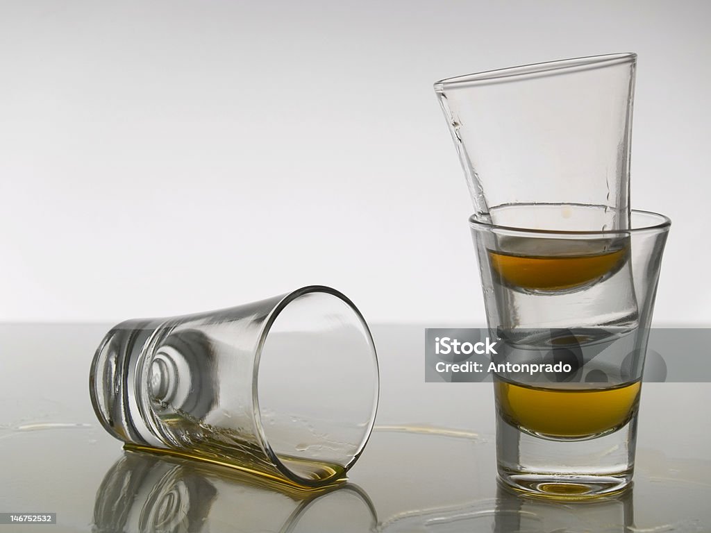 3 つのウィスキーショット - アルコール飲料のロイヤリティフリーストックフォト