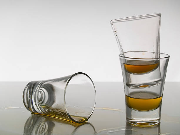 trzy strzały z whisky - shot glass glass alcohol color image zdjęcia i obrazy z banku zdjęć