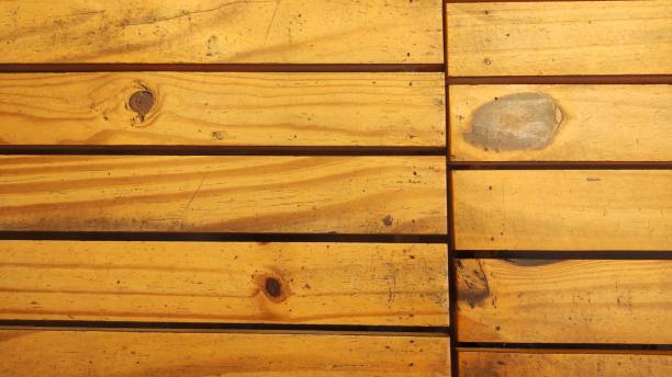 istock Dirty wooden plank on storefront need to be cleaned 1467547534