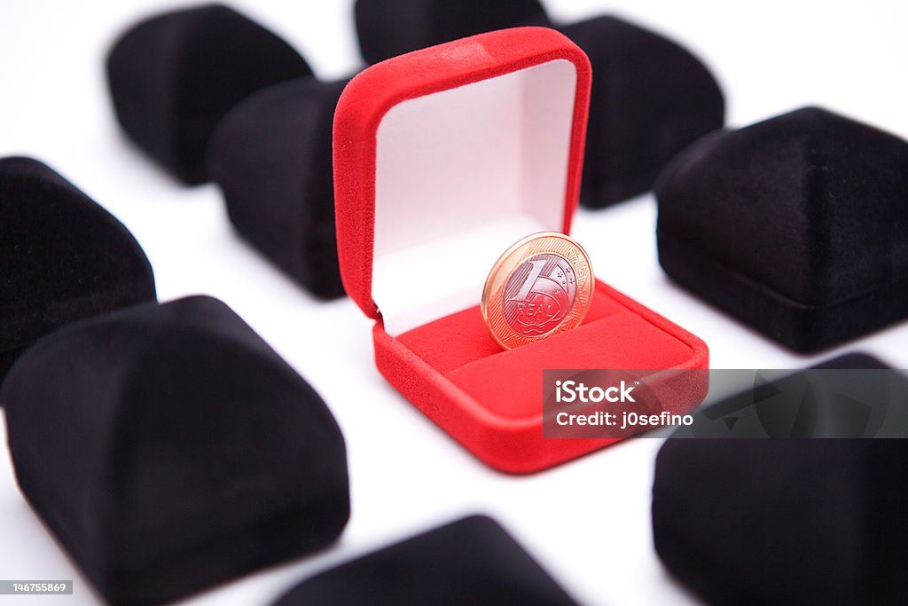 Boîtes de bijoux avec monnaie - Photo de Argent libre de droits