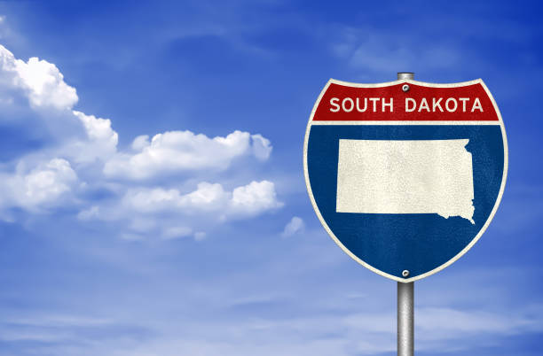 istock South Dakota state map - road sign 1467576055