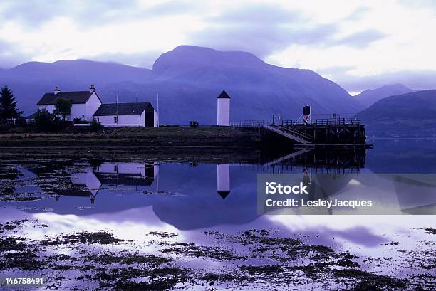 Corpach Quay Al Amanecer Foto de stock y más banco de imágenes de Ben Nevis - Ben Nevis, Escocia, Agua