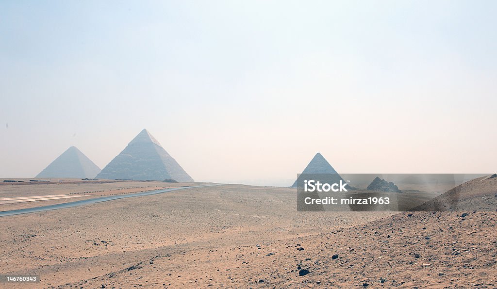 El Valle de Giza - Foto de stock de Asia Occidental libre de derechos