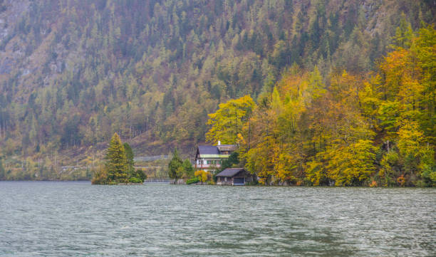 istock Austrian tourist destination - Hallstatt village 1467605939