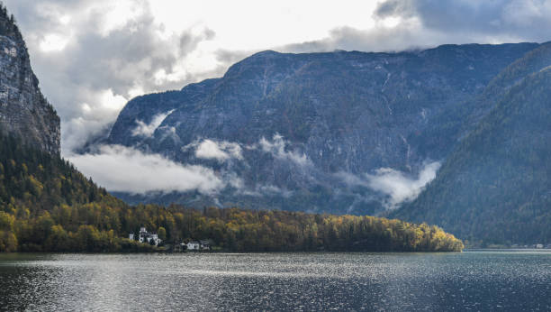 istock Beautiful lake scenery of Hallstatt, Austria 1467609902