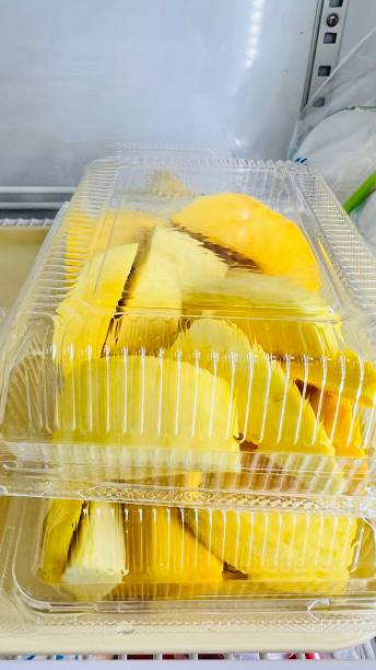 istock Sweet Mango ready to eat in packing 1467613892