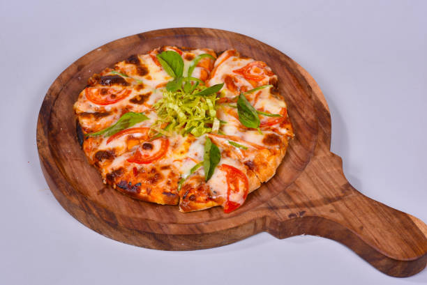 istock Tomato Bell peper Brick Oven Pizza 1467627195