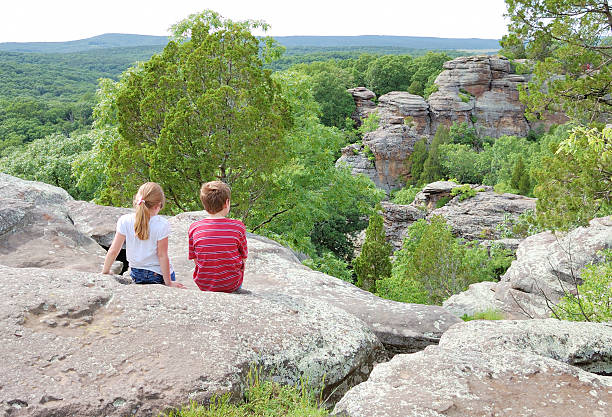 betrachtung - shawnee national forest stock-fotos und bilder