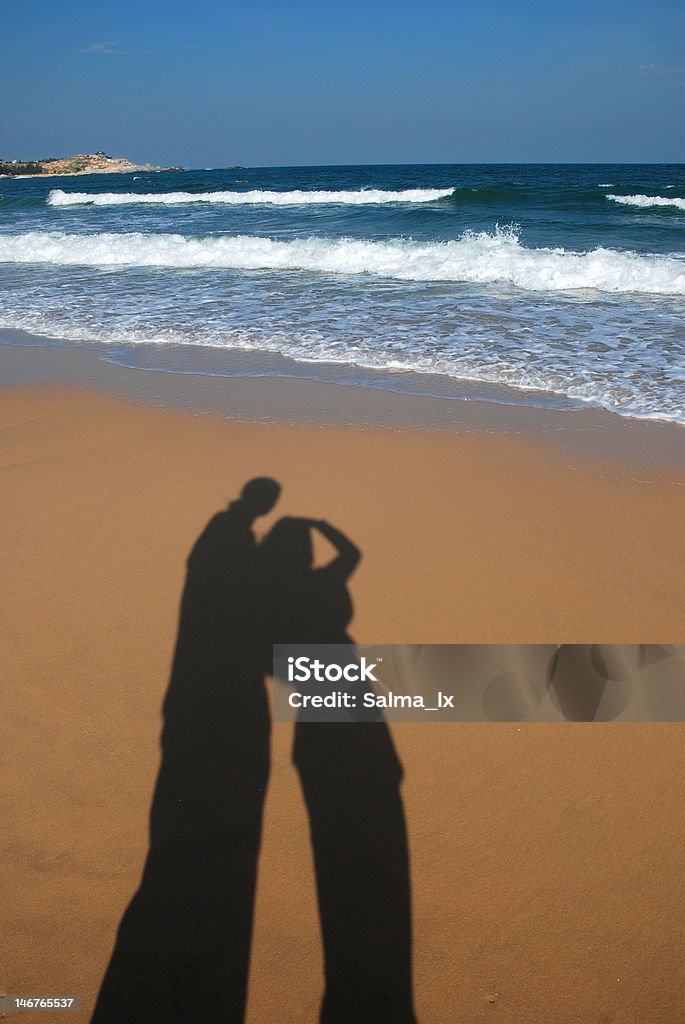 Os amantes da praia - Foto de stock de Amor royalty-free