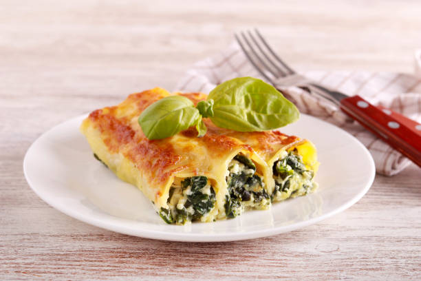 istock Ricotta and spinach filling cannelloni 1467665299