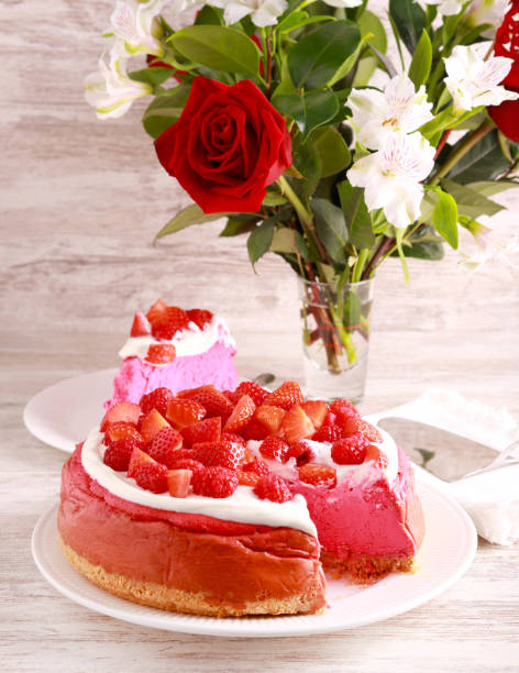 istock Pink velvet cheesecake 1467665620