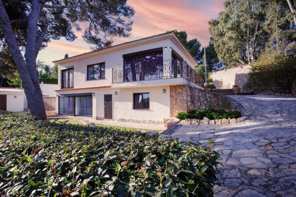 istock Family home on its own land 1467678992