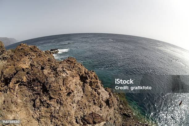 Cliff Stockfoto und mehr Bilder von Atlantikinseln - Atlantikinseln, Fels, Fischaugen-Objektiv