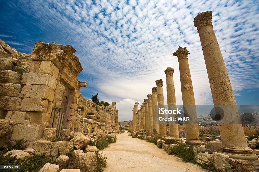 Cardo в Jerash - Стоковые фото Джараш роялти-фри