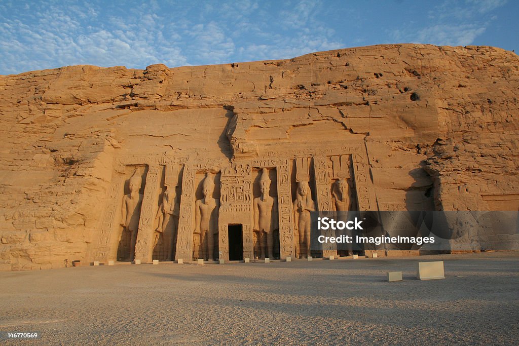 Abu Simbel-Templo de Nefertari - Foto de stock de Abu Simbel royalty-free