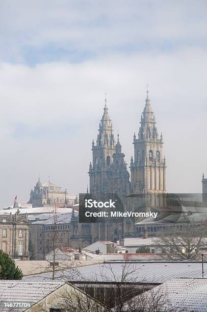 Cattedrale - Fotografie stock e altre immagini di Santiago de Compostela - Santiago de Compostela, Inverno, Bianco