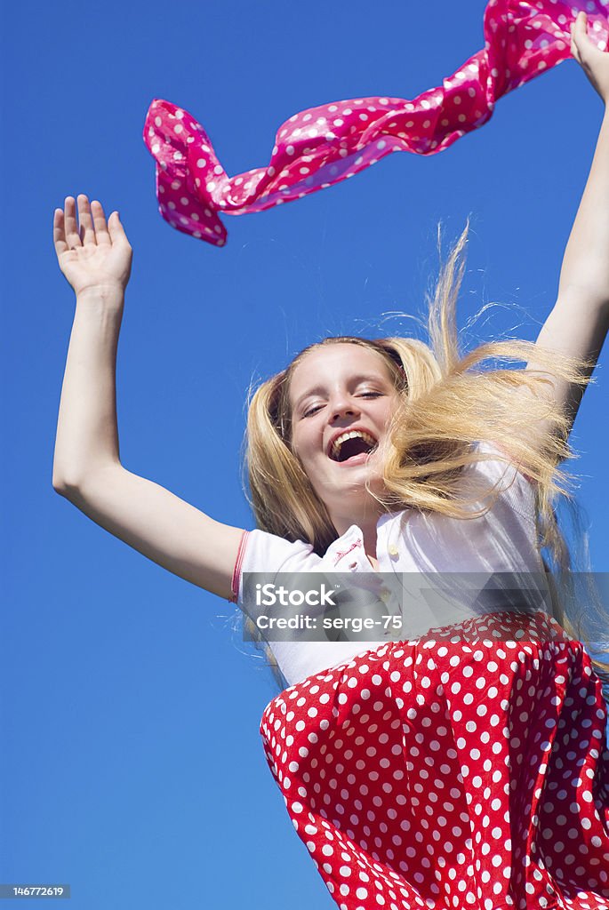 Feliz Menina Saltar - Royalty-free Adolescente Foto de stock