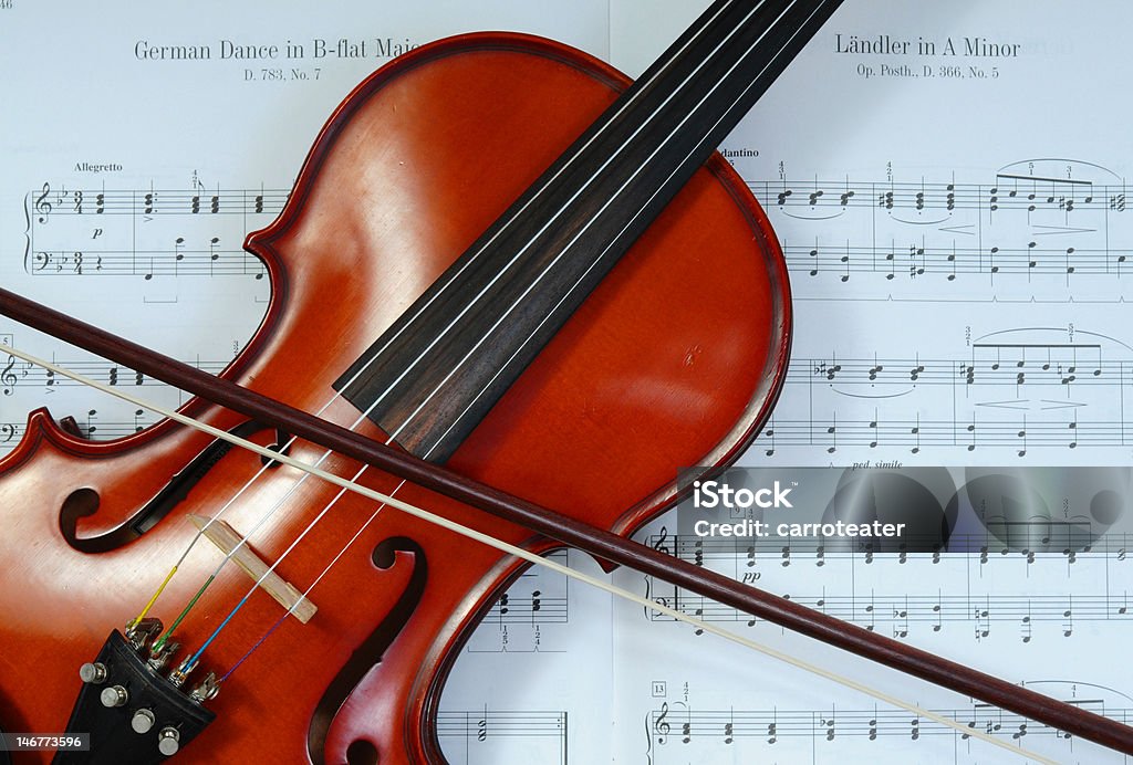 Violín - Foto de stock de Hoja de Partitura libre de derechos