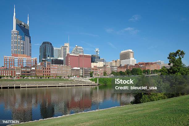 Centro Di Nashville - Fotografie stock e altre immagini di Ambientazione esterna - Ambientazione esterna, Centro della città, Città