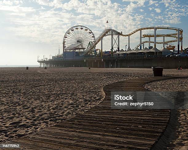 Santa Monica Ca - Fotografias de stock e mais imagens de Santa Monica Pier - Santa Monica Pier, Ao Ar Livre, Cais - Estrutura Feita pelo Homem