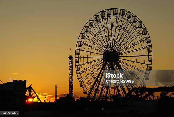 観覧車夕日を背景にした - ニュージャージー州オーシャンシティのストックフォトや画像を多数ご用意 - ニュージャージー州オーシャンシティ, ニュージャージー州, 浜辺