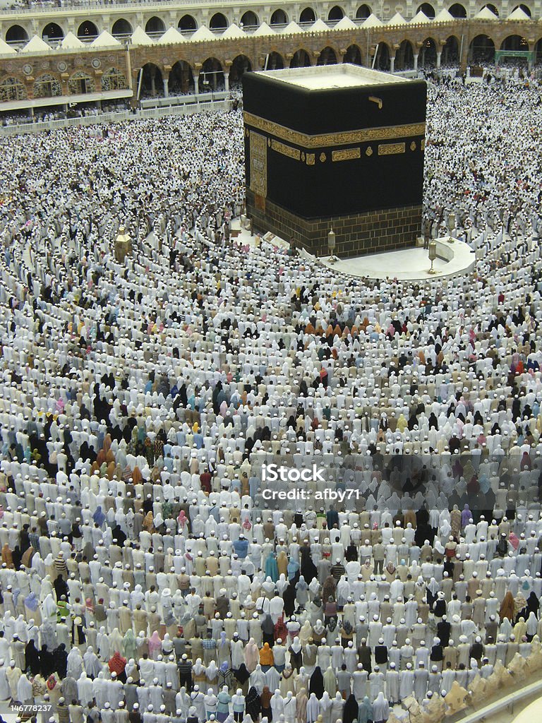 Muçulmanos Prepare-se para rezar na Haram Mesquita, a Arábia Saudita. - Foto de stock de Meca - Arábia Saudita royalty-free