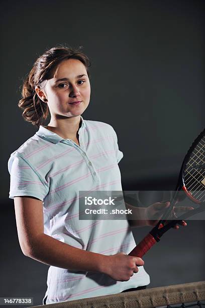 Tenis Dziewczyna - zdjęcia stockowe i więcej obrazów Dorosły - Dorosły, Fotografika, Granie