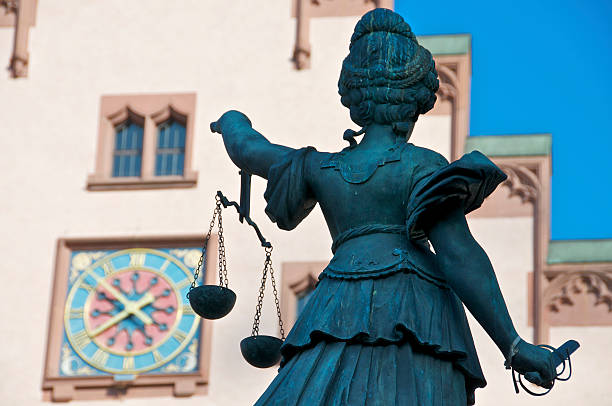 istock Justicia with sword and Scales 146779503