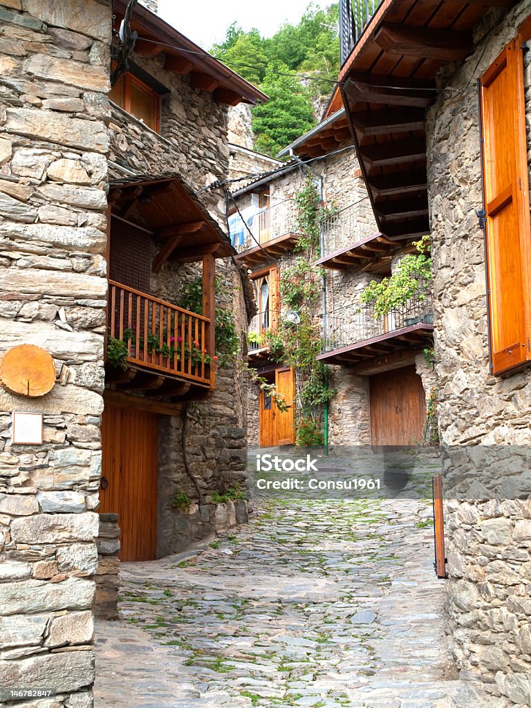 Pueblo de Queralbs - Foto de stock de Aire libre libre de derechos