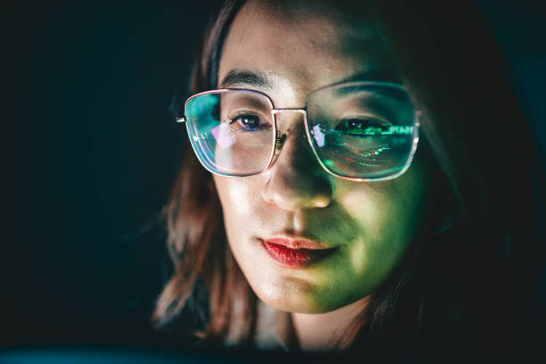 istock Reflection of a circuit board on glasses 1467832589