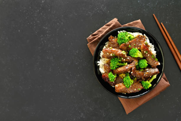 istock Beef stir-fry with broccoli 1467848625