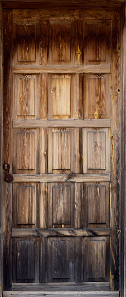 istock Vintage Wooden Door 146785507