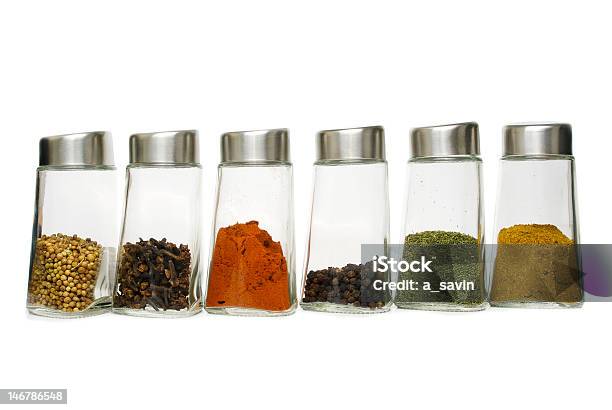Spicery - Fotografias de stock e mais imagens de Comida - Comida, Condimento - Temperos, Cravo-da-Índia
