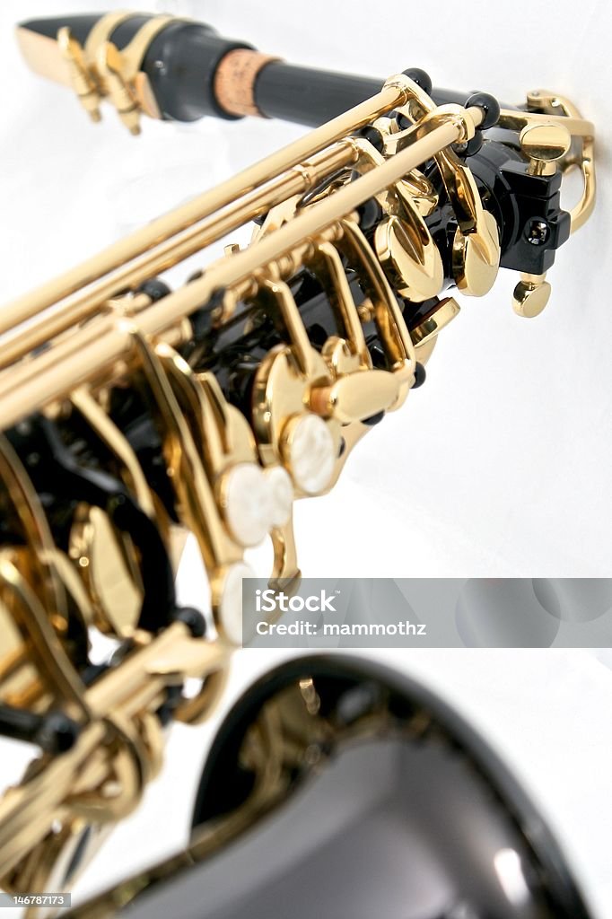 Noir et or Saxophone Alto - Photo de Couleur noire libre de droits