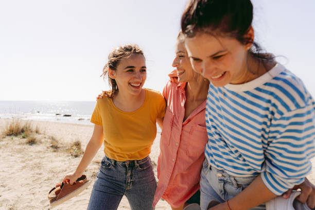 Zeit am Strand mit meinen besten Freunden verbringen – Foto