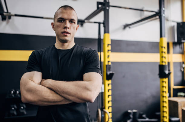 istock Fit man in gym 1467891960
