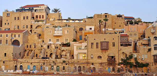 blick auf die altstadt von jaffa - brick wall old window brick stock-fotos und bilder