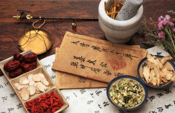 chinesische kräutermedizin und tee - chinese medicine medicine chinese script chinese culture stock-fotos und bilder