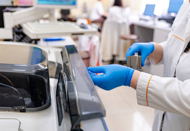 istock Analysing biochemistry equipment. Scientific laboratory for blood researching. 1467920367