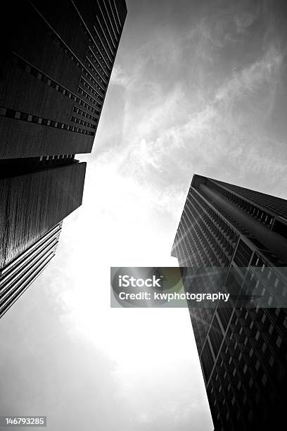 Edificios De La Ciudad De Nueva York Foto de stock y más banco de imágenes de Aire libre - Aire libre, Alto - Descripción física, Arquitectura exterior