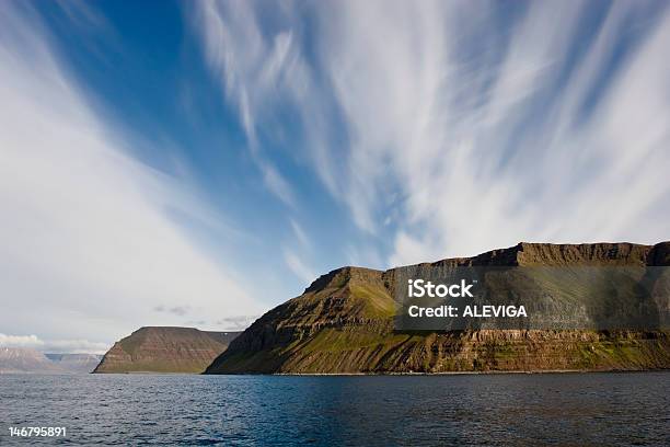 Foto de Icelandic Coast e mais fotos de stock de Azul - Azul, Céu - Fenômeno natural, Erva