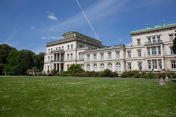 istock Villa Huegel in Essen 146795990