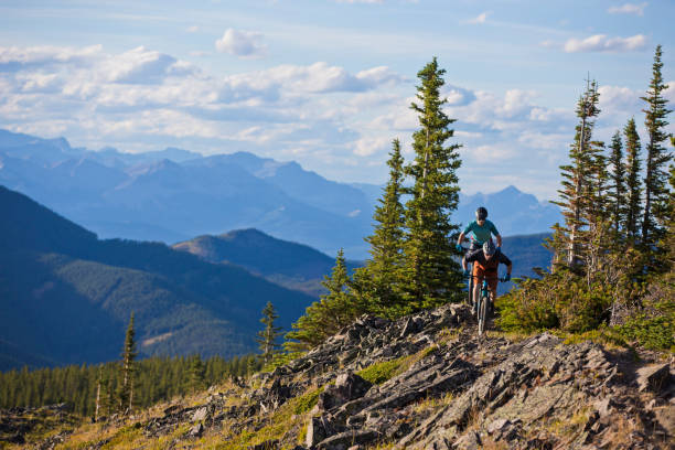 istock Mountain Bike Riders 1467965983