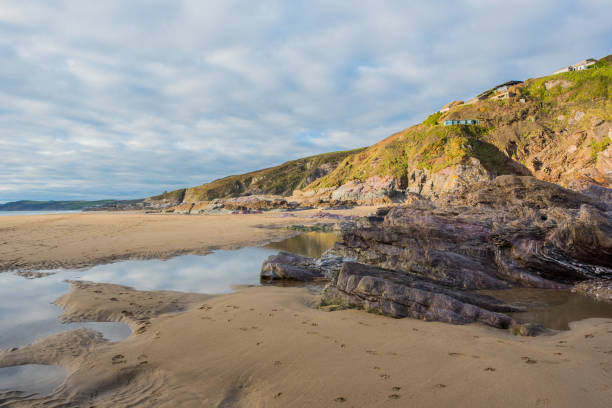 istock Freathy Beach, Cornwall at low tide 1467966086