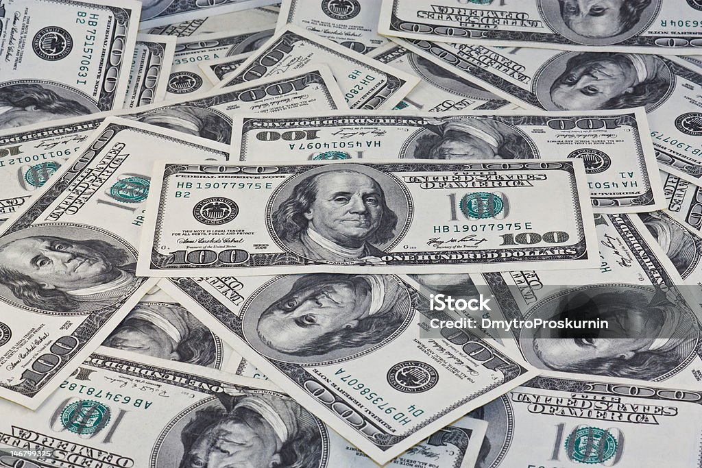 Wiele dolarów - Zbiór zdjęć royalty-free (Bankowość)