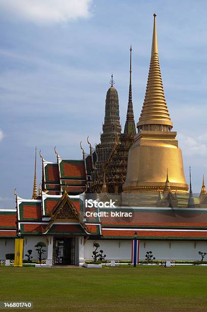 Świątynia - zdjęcia stockowe i więcej obrazów Bangkok - Bangkok, Bez ludzi, Fotografika