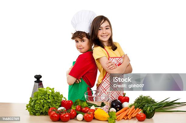 Foto de Alimentação Saudável e mais fotos de stock de Chef de cozinha - Chef de cozinha, Criança, Foto de estúdio